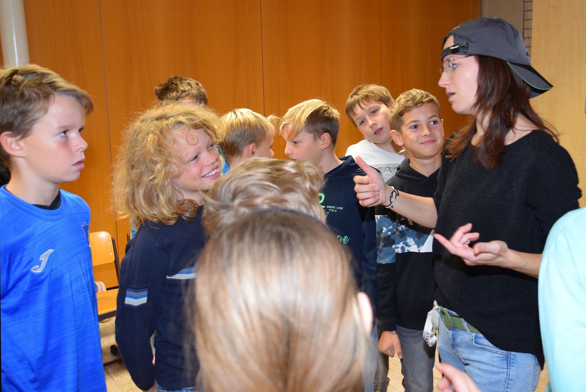 Foto mit Kindern während des Projekts